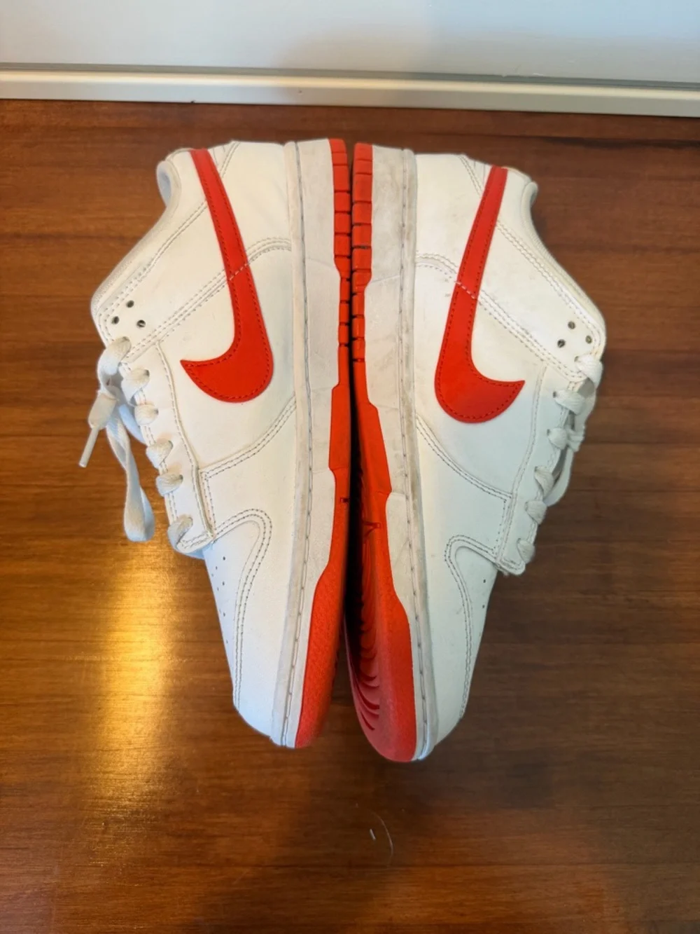 Nike Men’s Dunk Low Retro leather sneakers